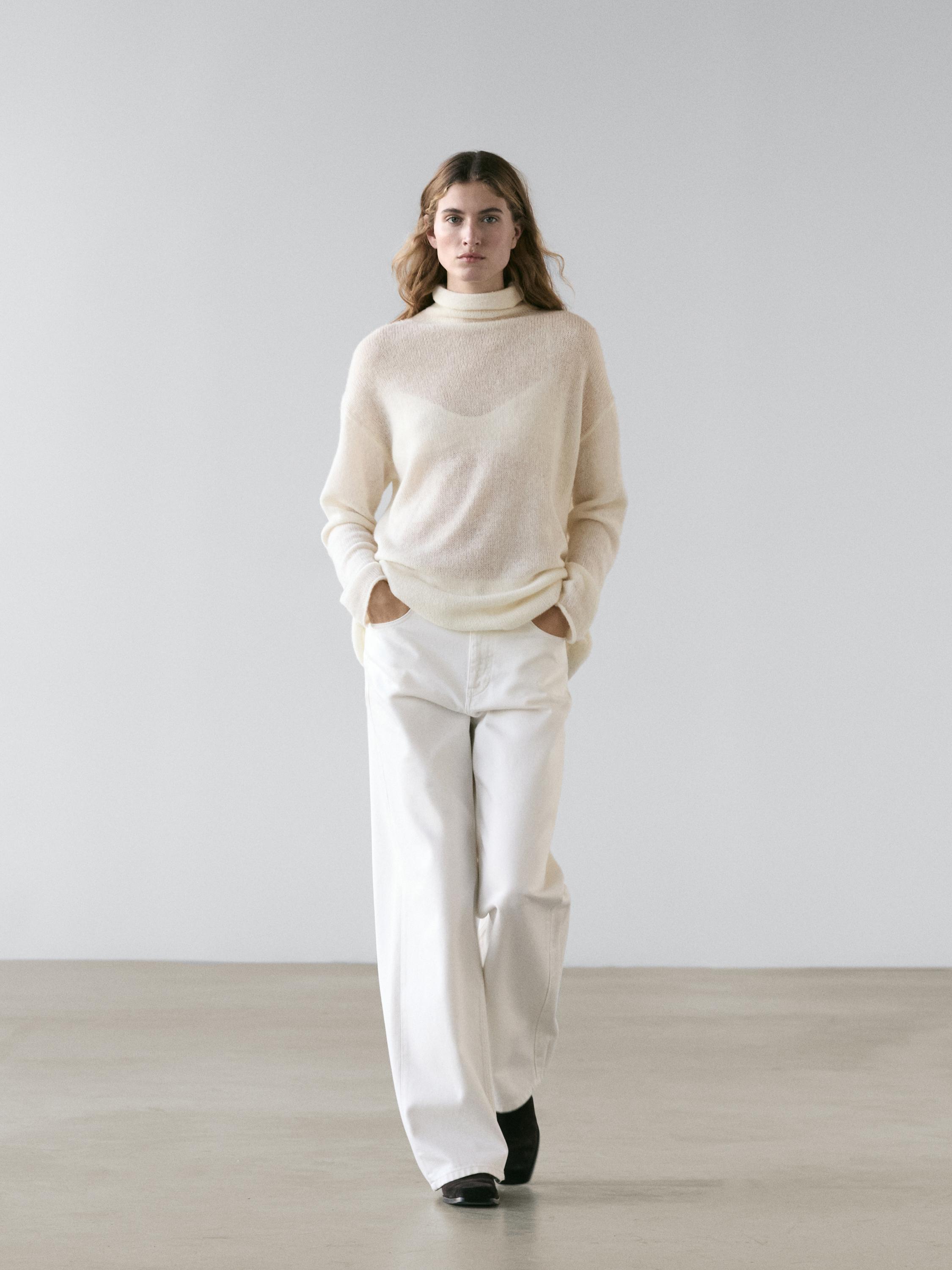 100% wool high neck knit sweater